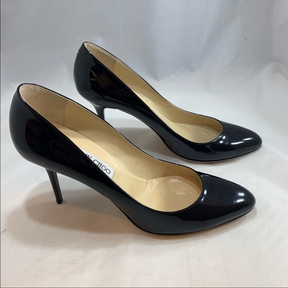 Jimmy Choo black Gilbert round toe pumps